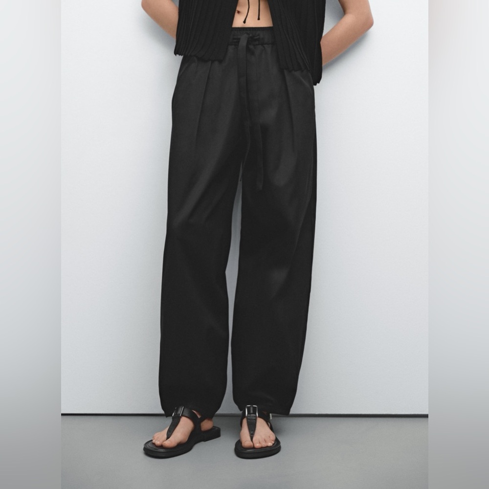 Massimo Dutti 100% cotton black pull-on elastic waist jogger trousers. 4 NWT